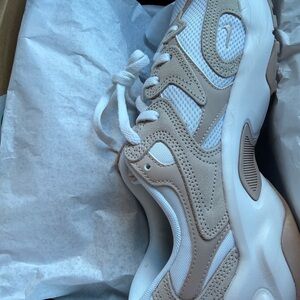 NIKE AL8 BRAND NEW STILL IN BOX NEVER WORN SHIP NEXTDAY